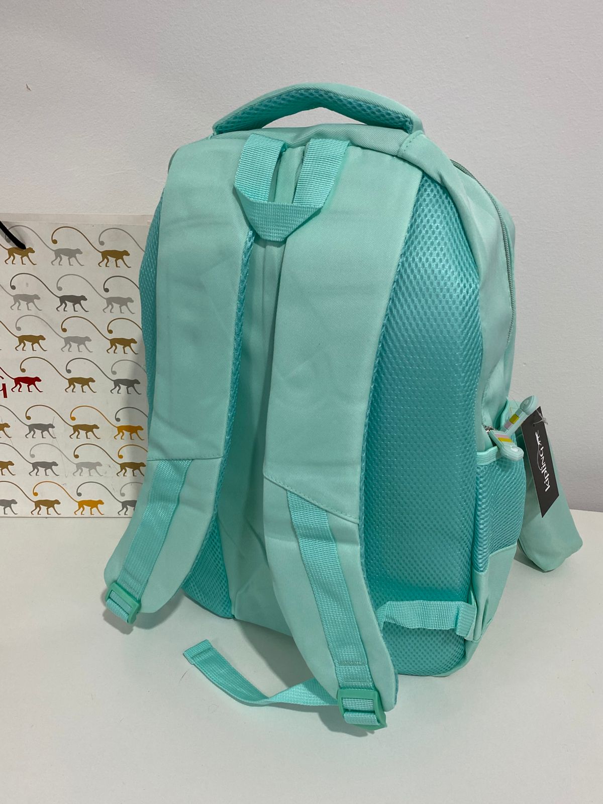 Mochila Kipling com estojo