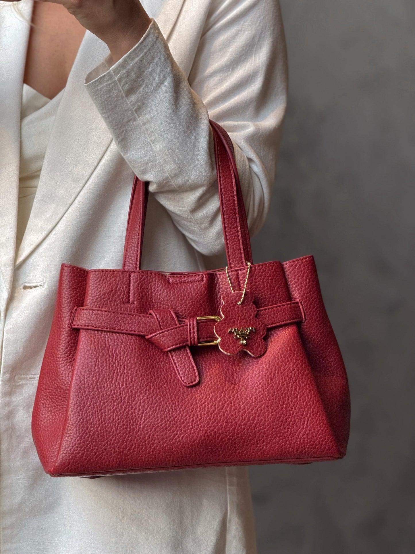 Bolsa Prada linha importada