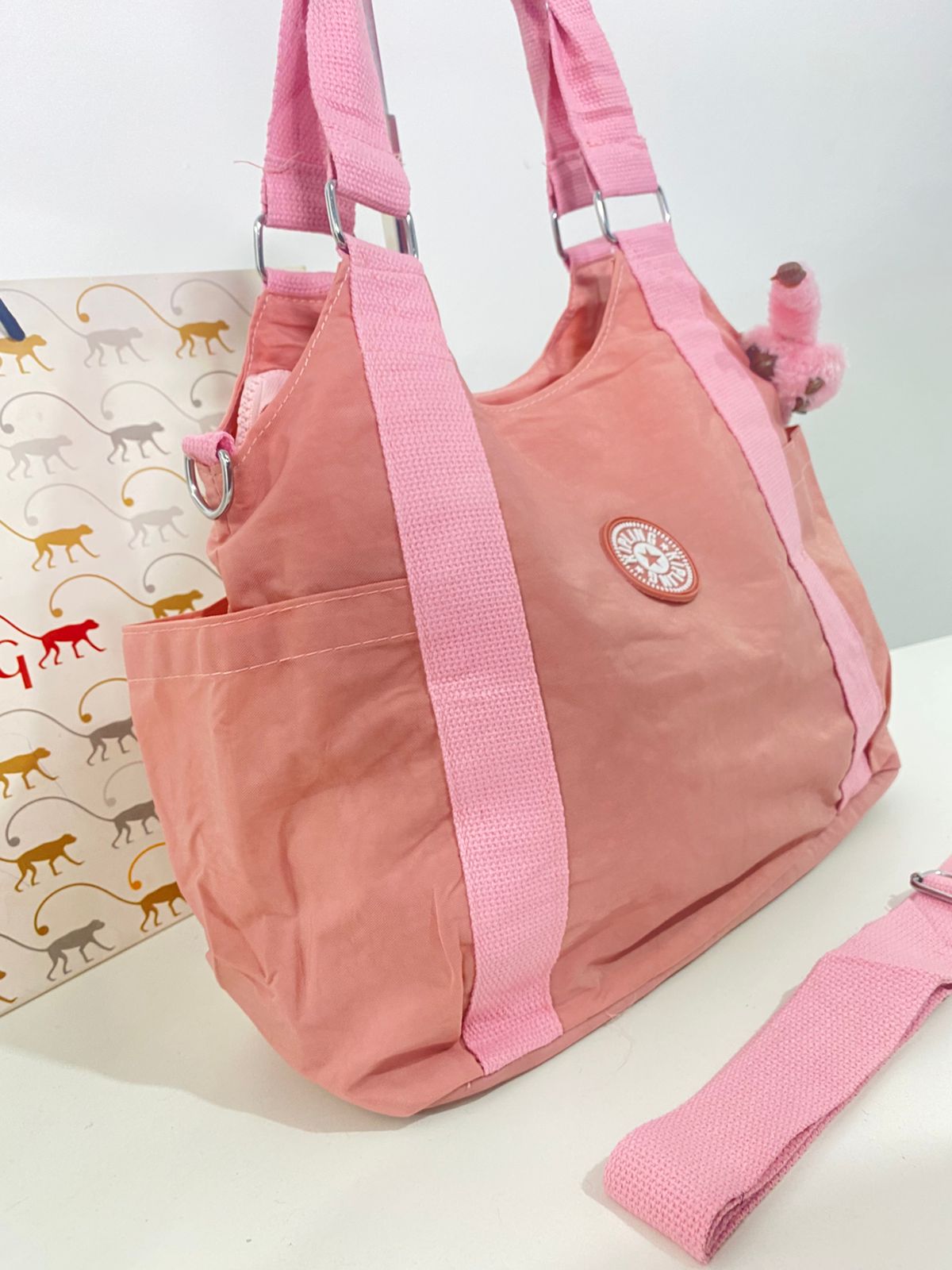 Bolsa sacola Kipling