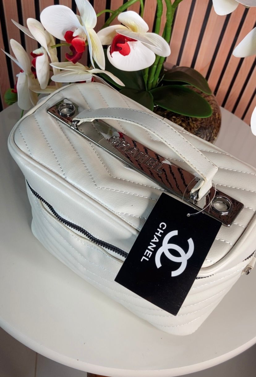 Frasqueira Chanel