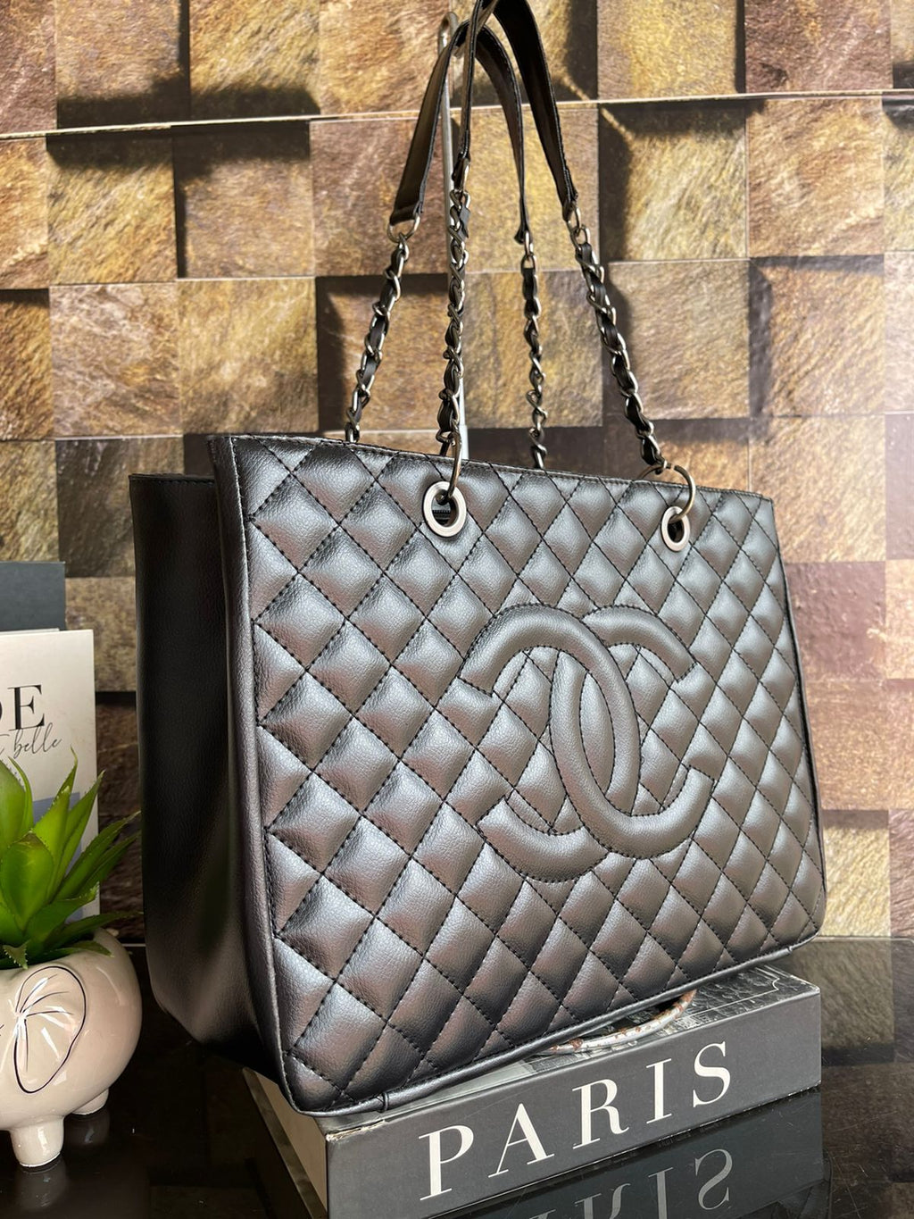 Bolsa Chanel Shoper corrente metal grafite