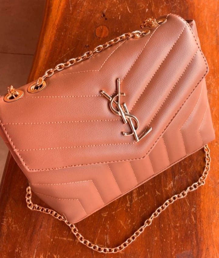 Bolsa Ysl Lollou dourada