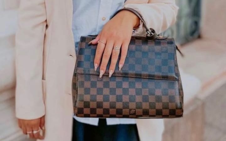 Bolsa Cluny Louis Vuitton