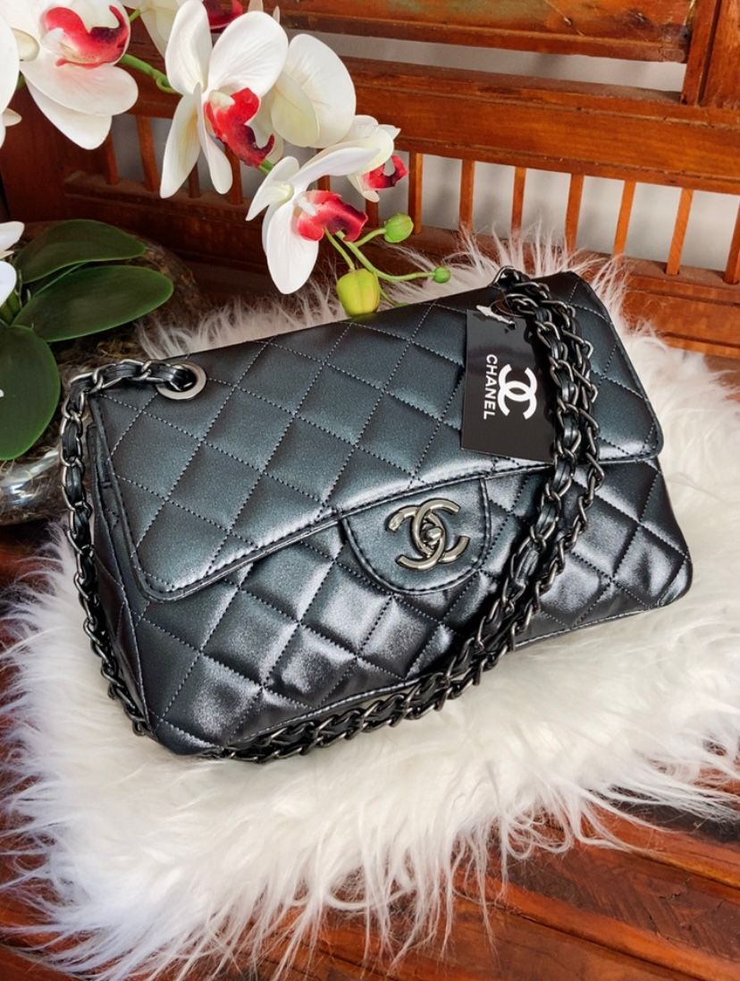 Chanel Classic M