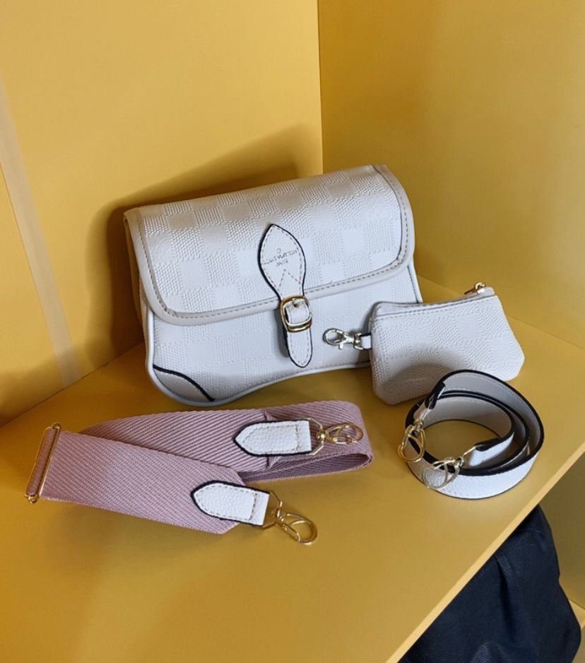 Bolsa Louis Vuitton pequena