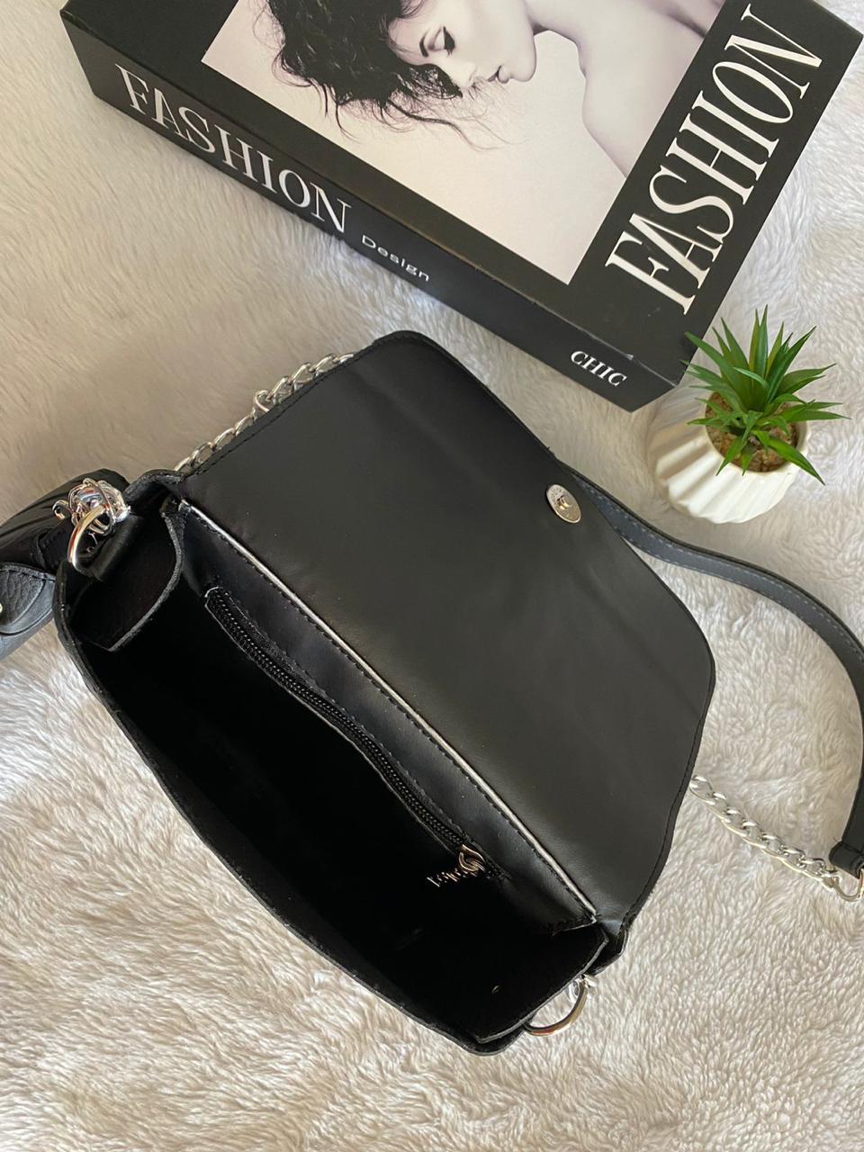 Bolsa Colcci baladinha corrente