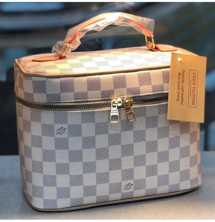 Frasqueira Louis Vuitton