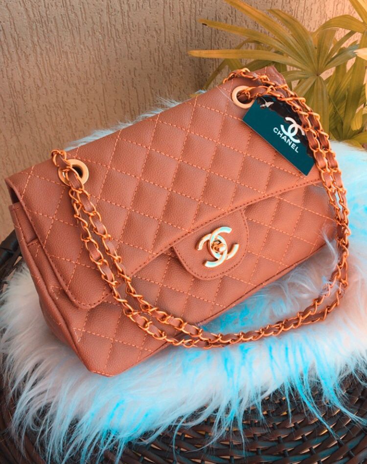 Bolsa Chanel Classic Jumbo media corrente dourada