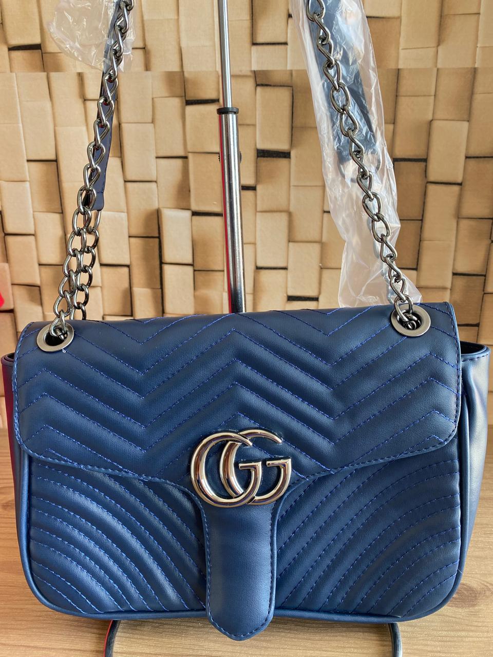 Bolsa Gucci Marmont média metais grafite