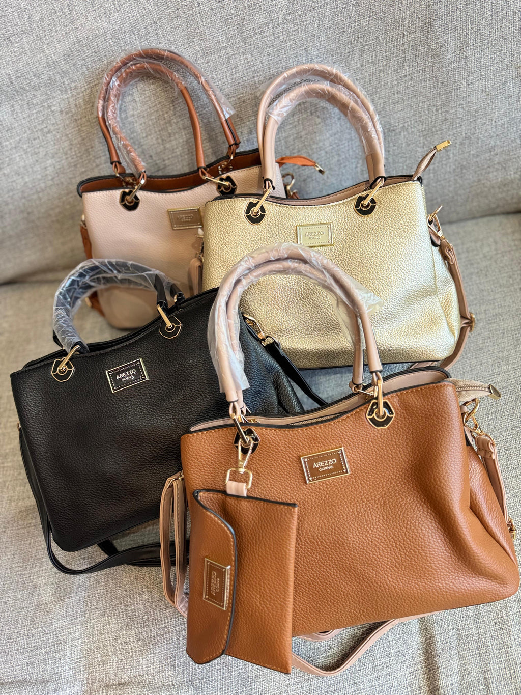 Bolsa Arezzo Giorno linha importada