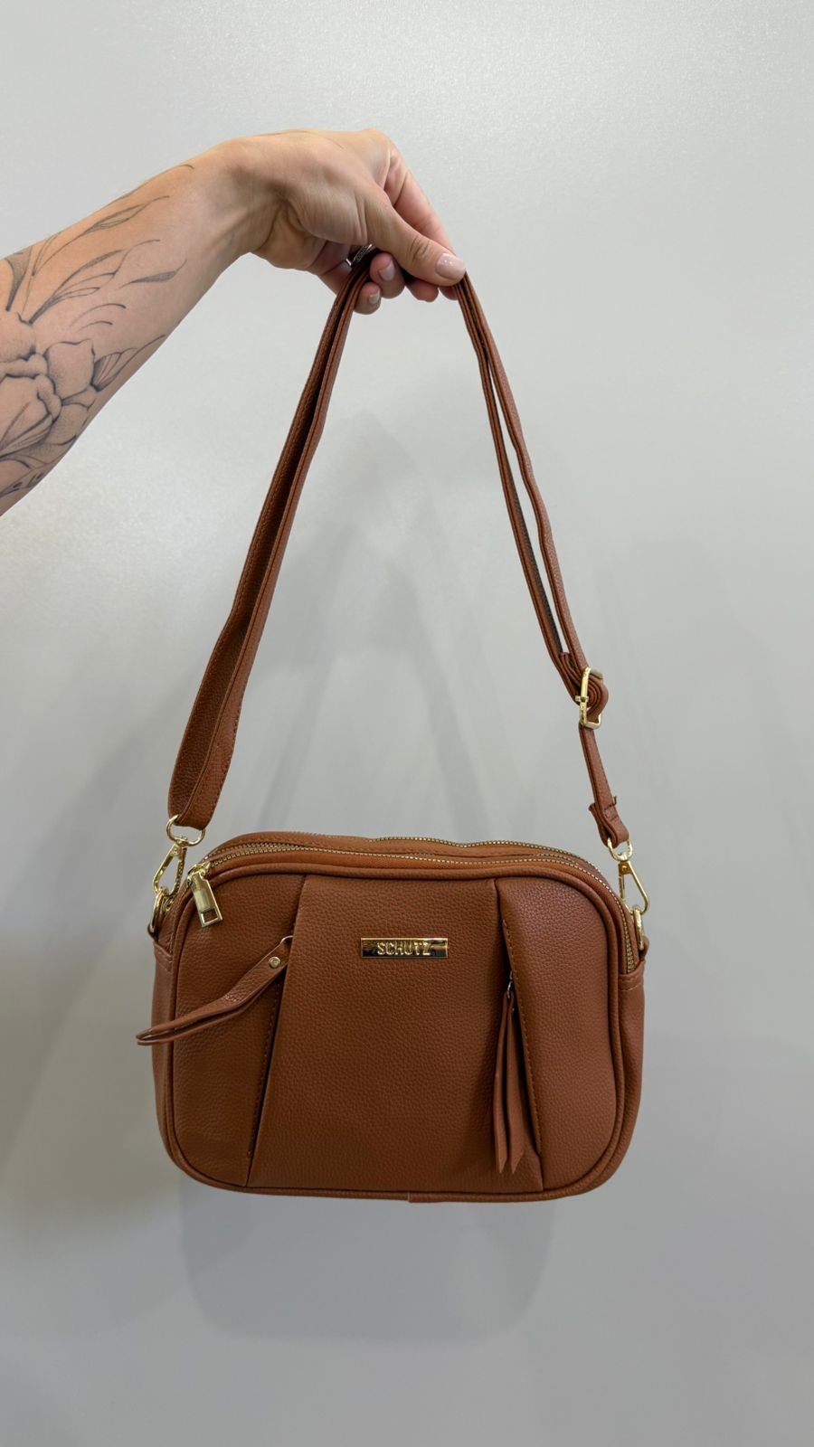 Bolsa Schutz linha importada