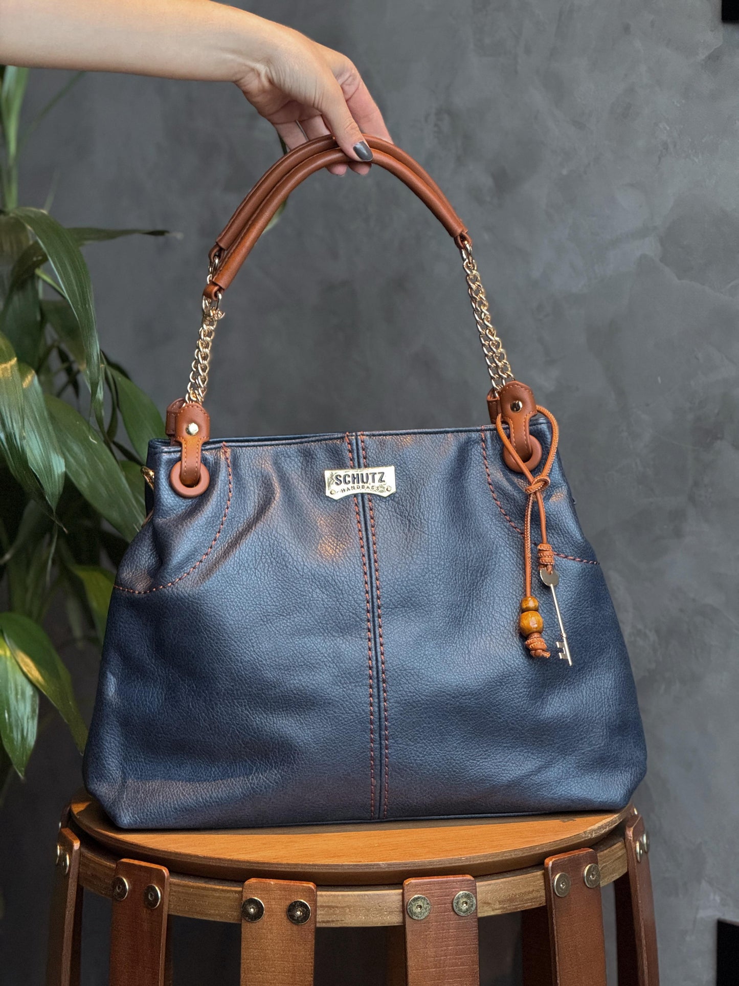 Bolsa Schutz linha importada