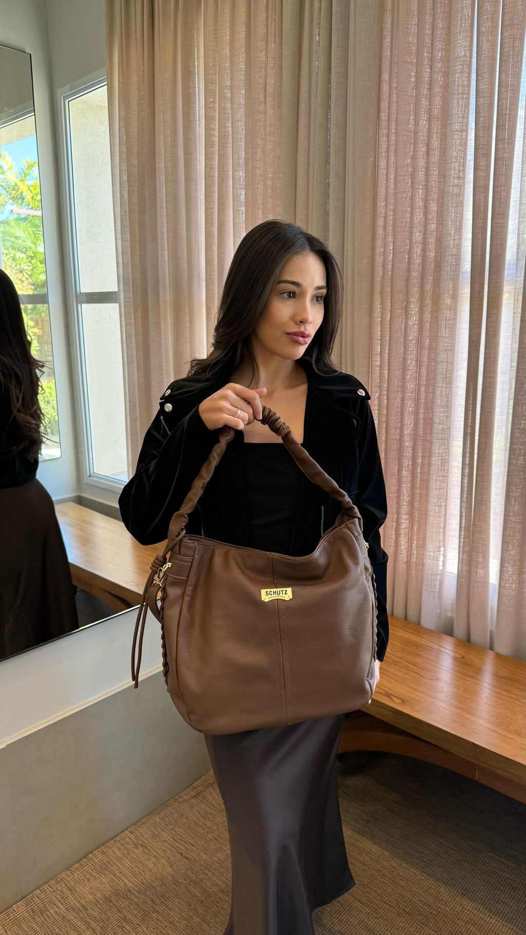 Bolsa Schutz linha importada