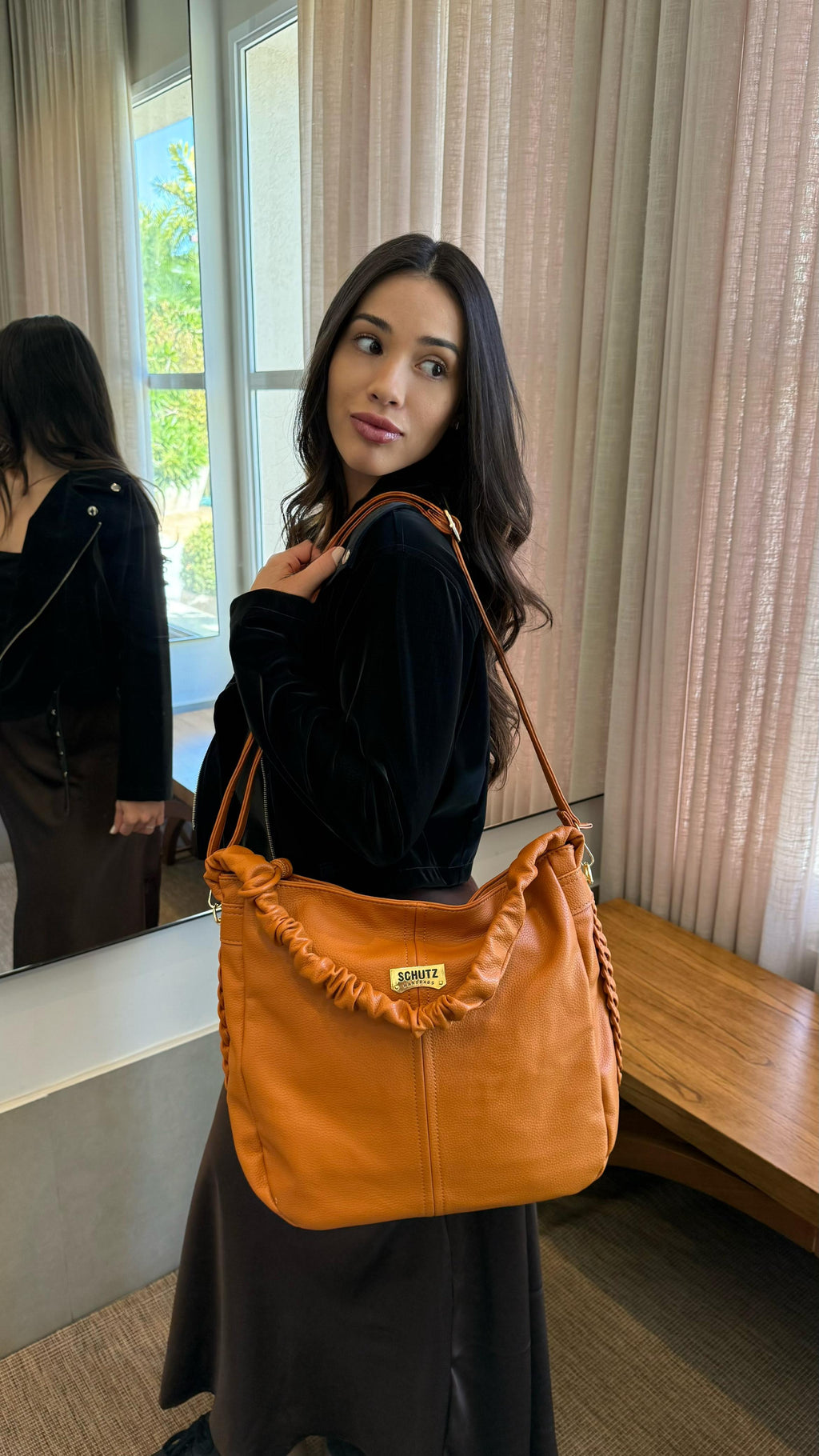 Bolsa Schutz linha importada