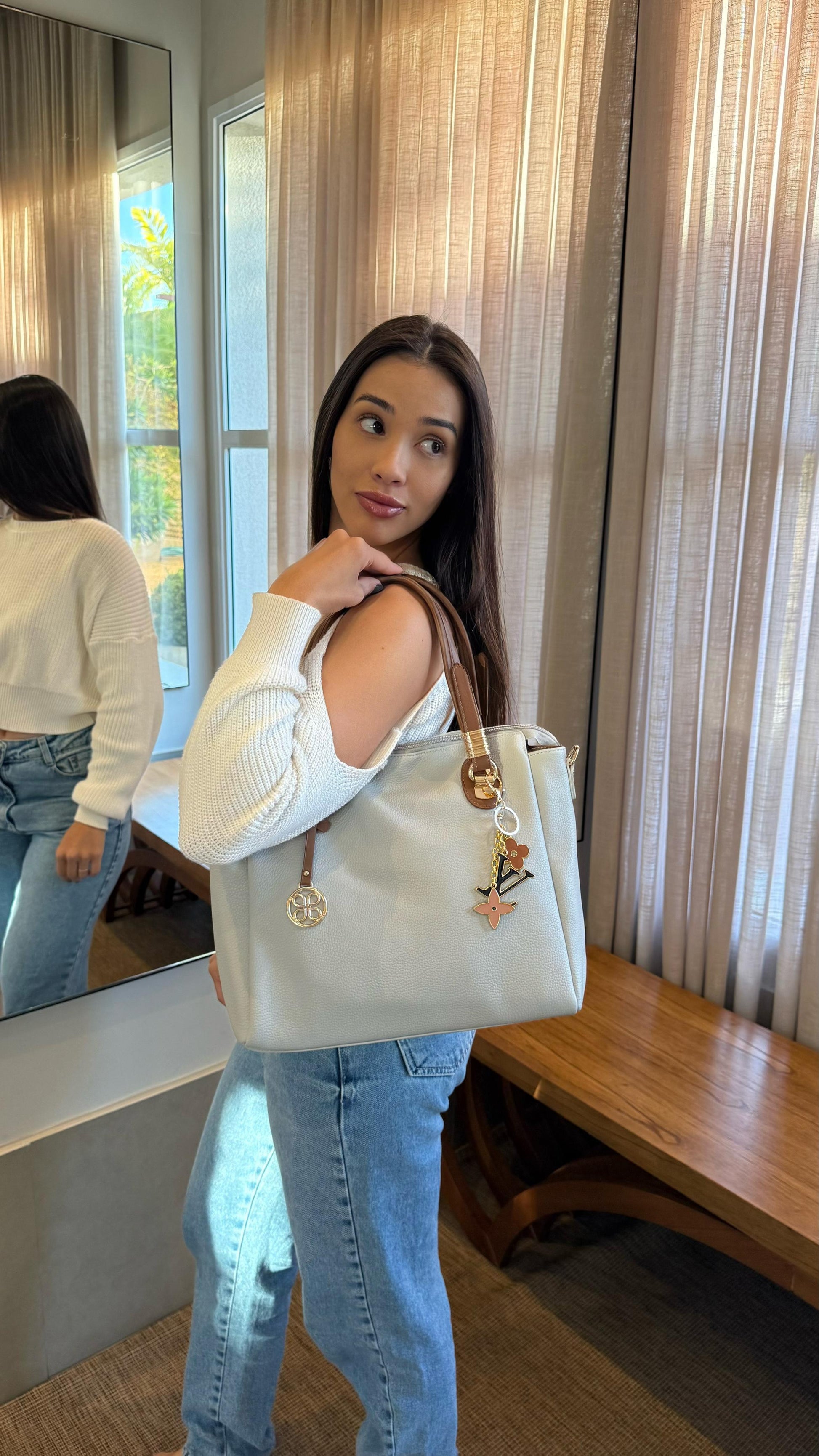 Bolsa Louis Vuitton linha importada