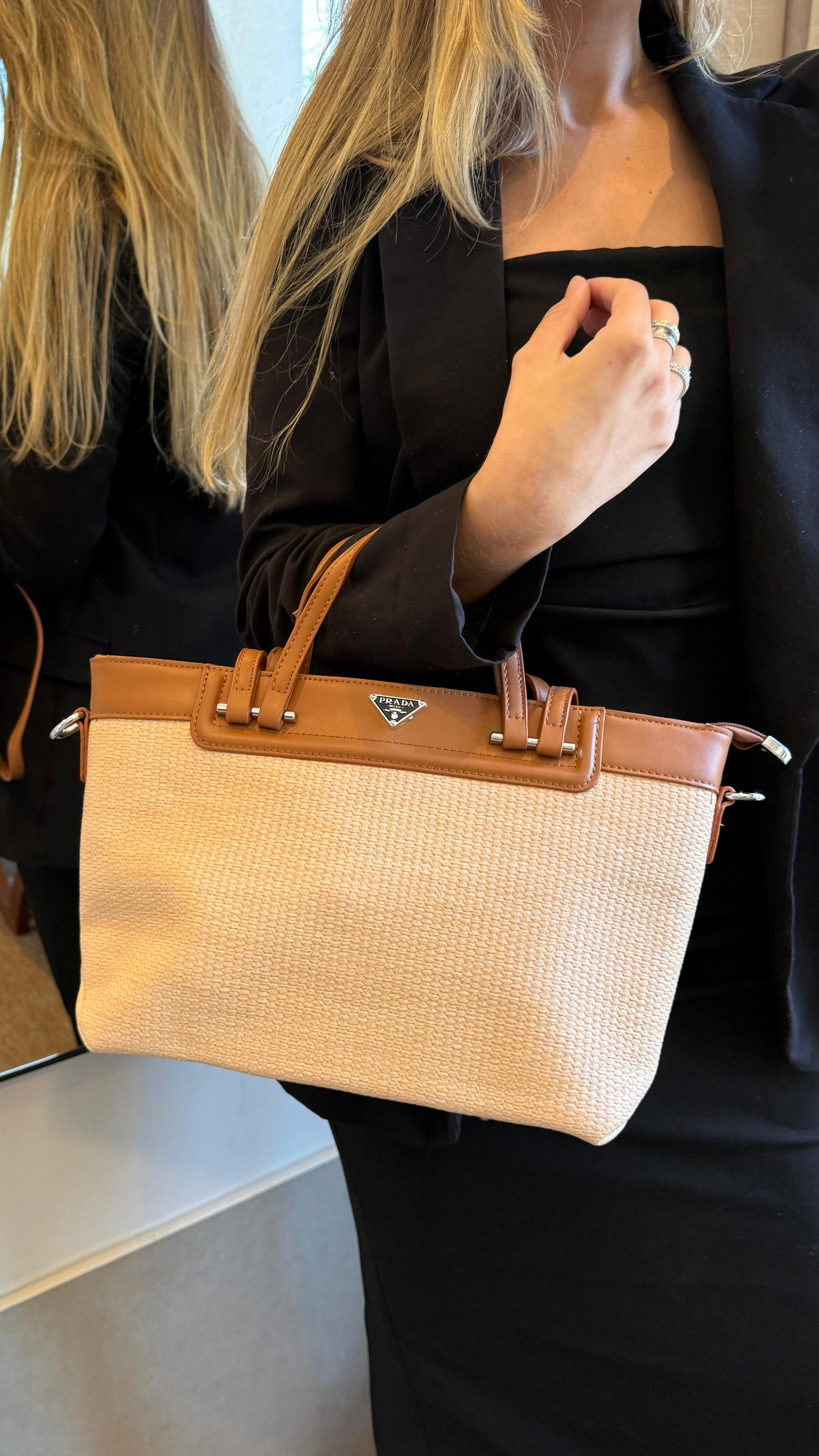 Bolsa Prada linha importada