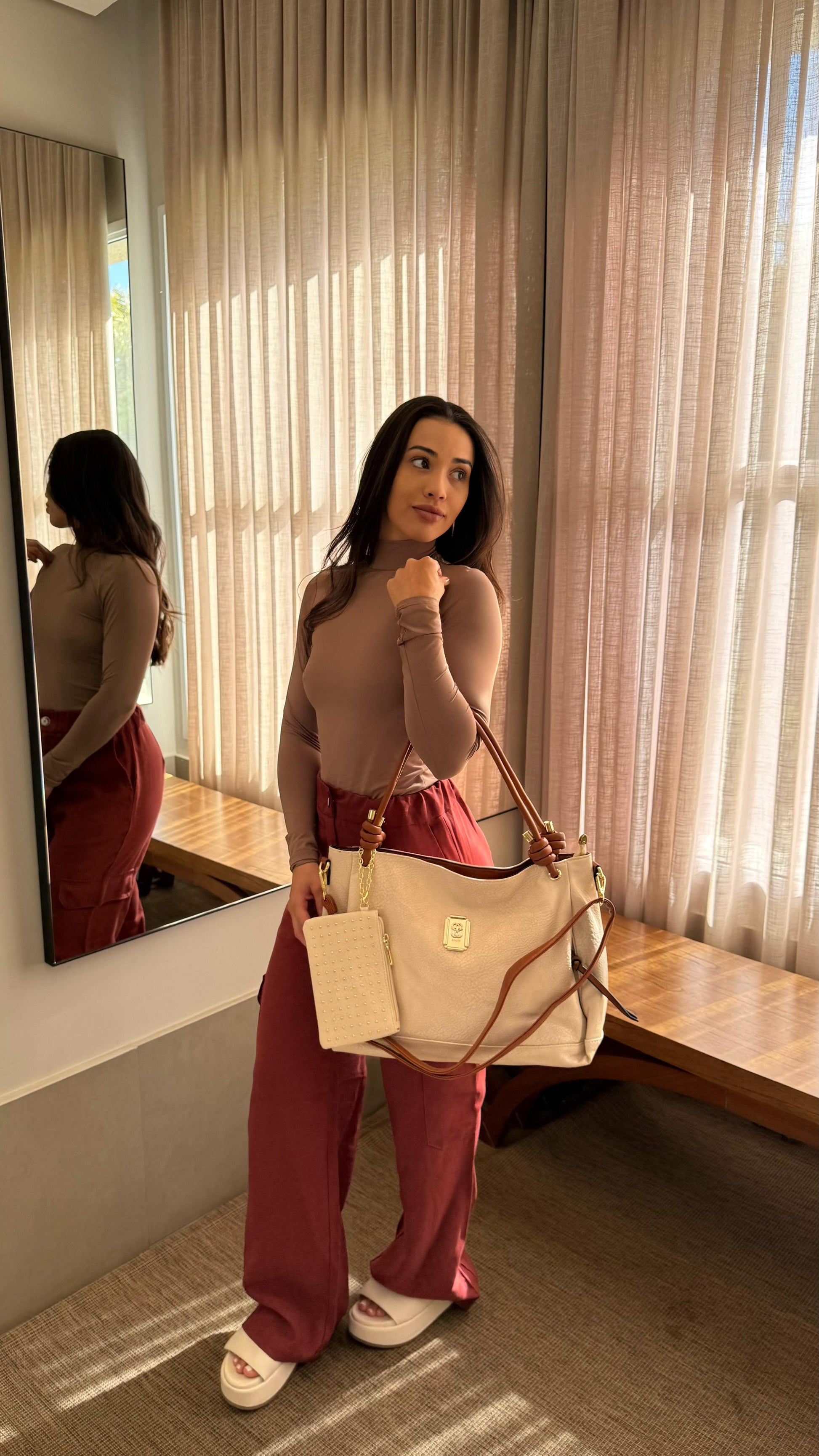 Bolsa Schutz linha importada