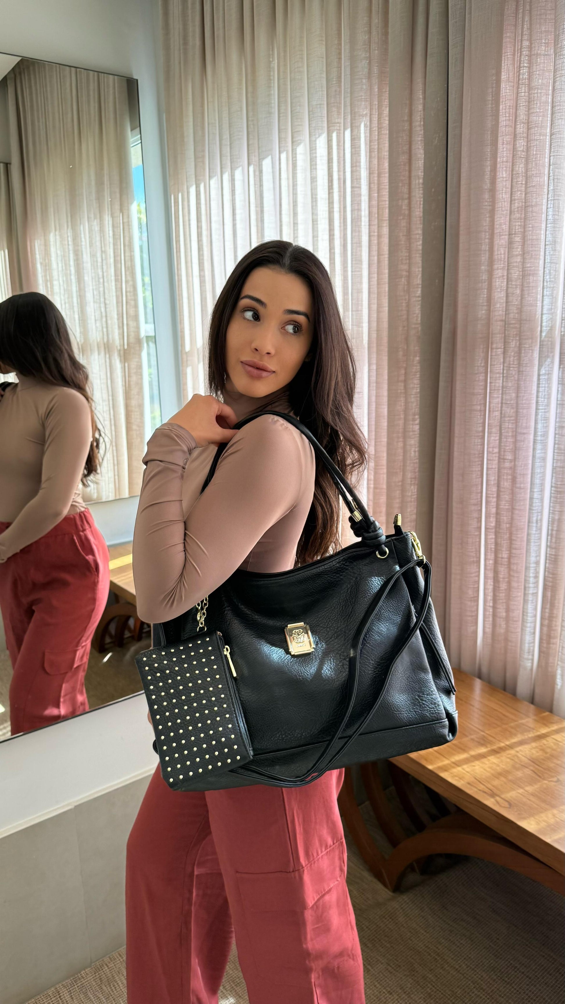 Bolsa Schutz linha importada