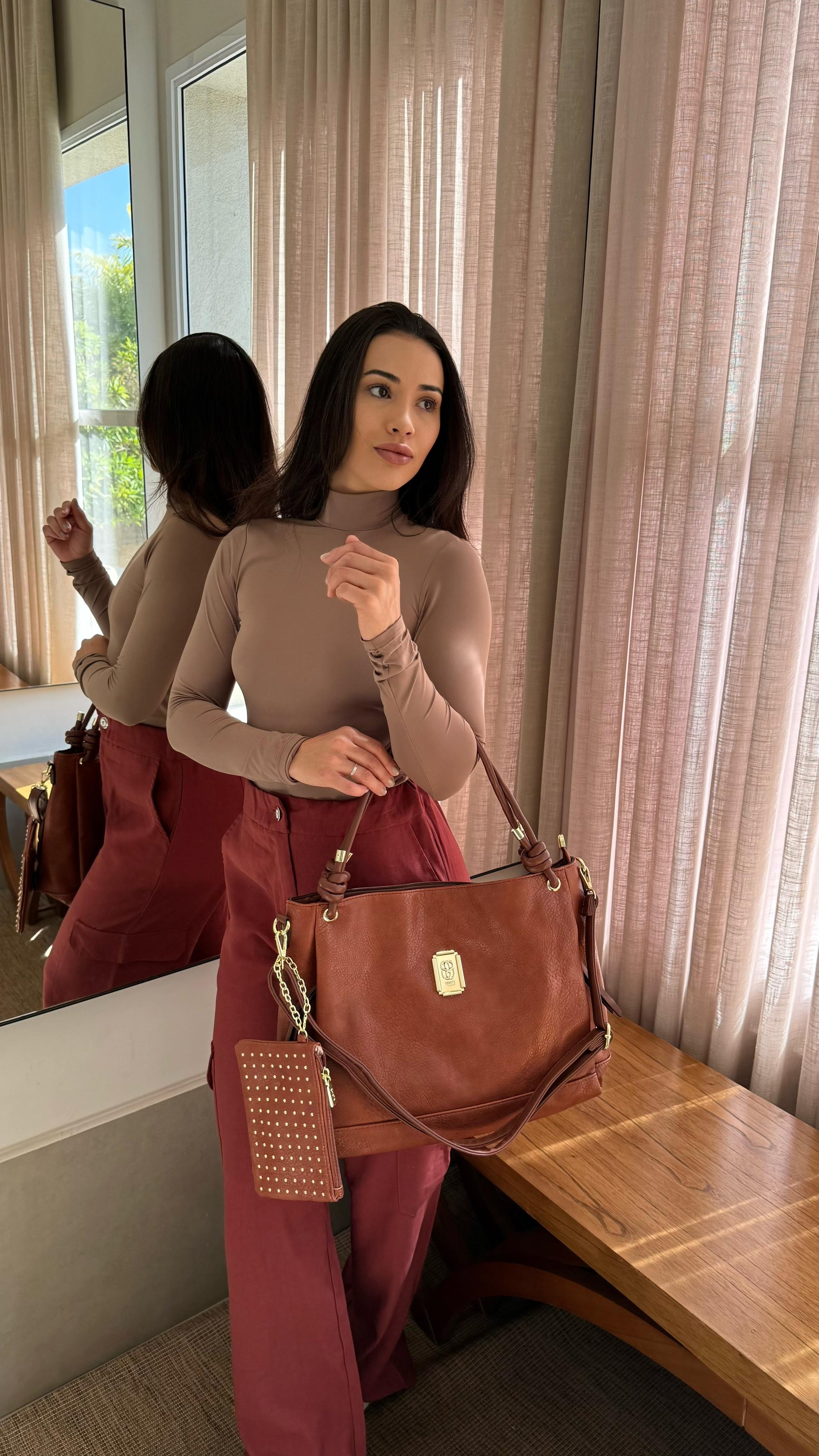 Bolsa Schutz linha importada