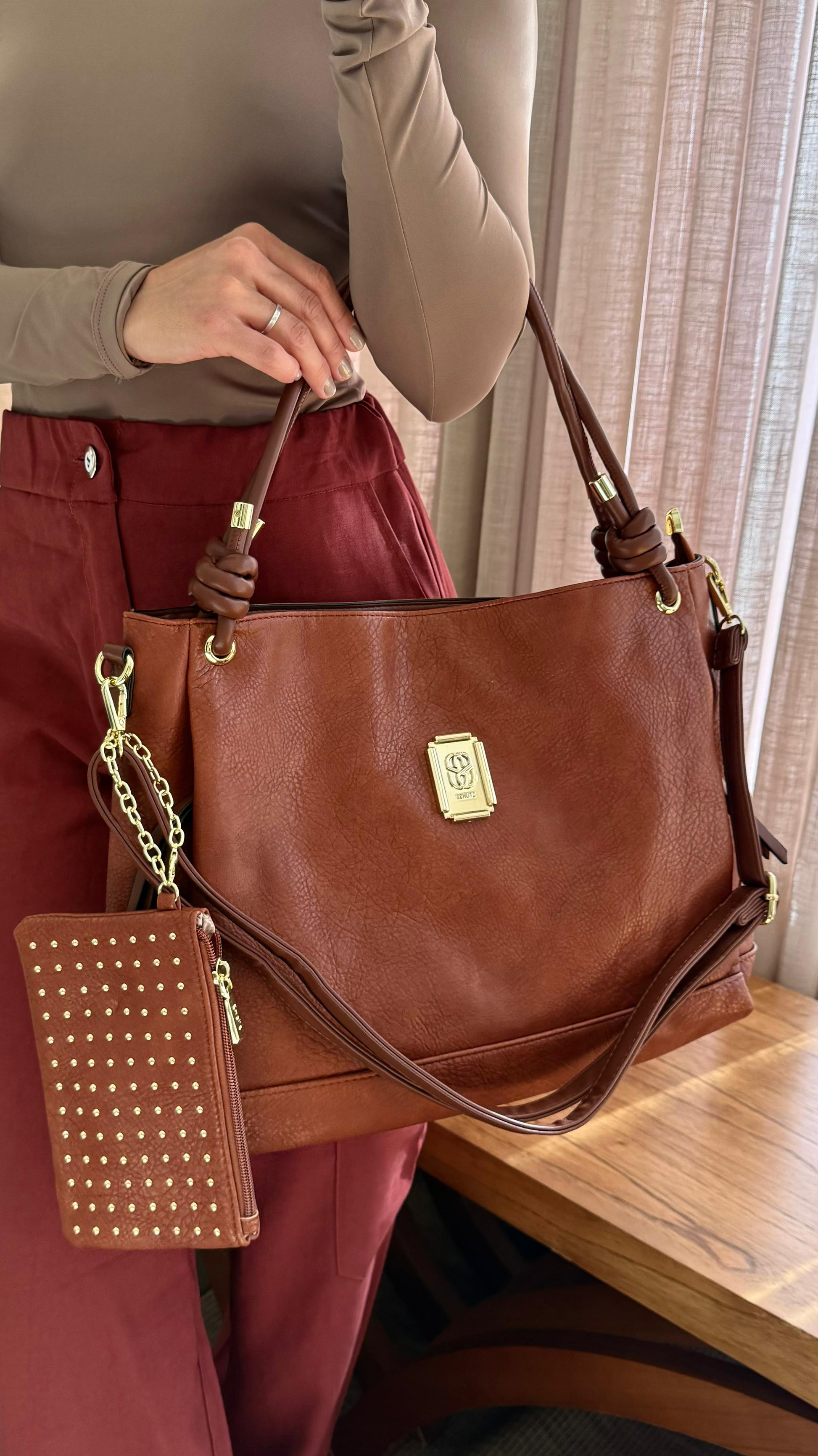 Bolsa Schutz linha importada