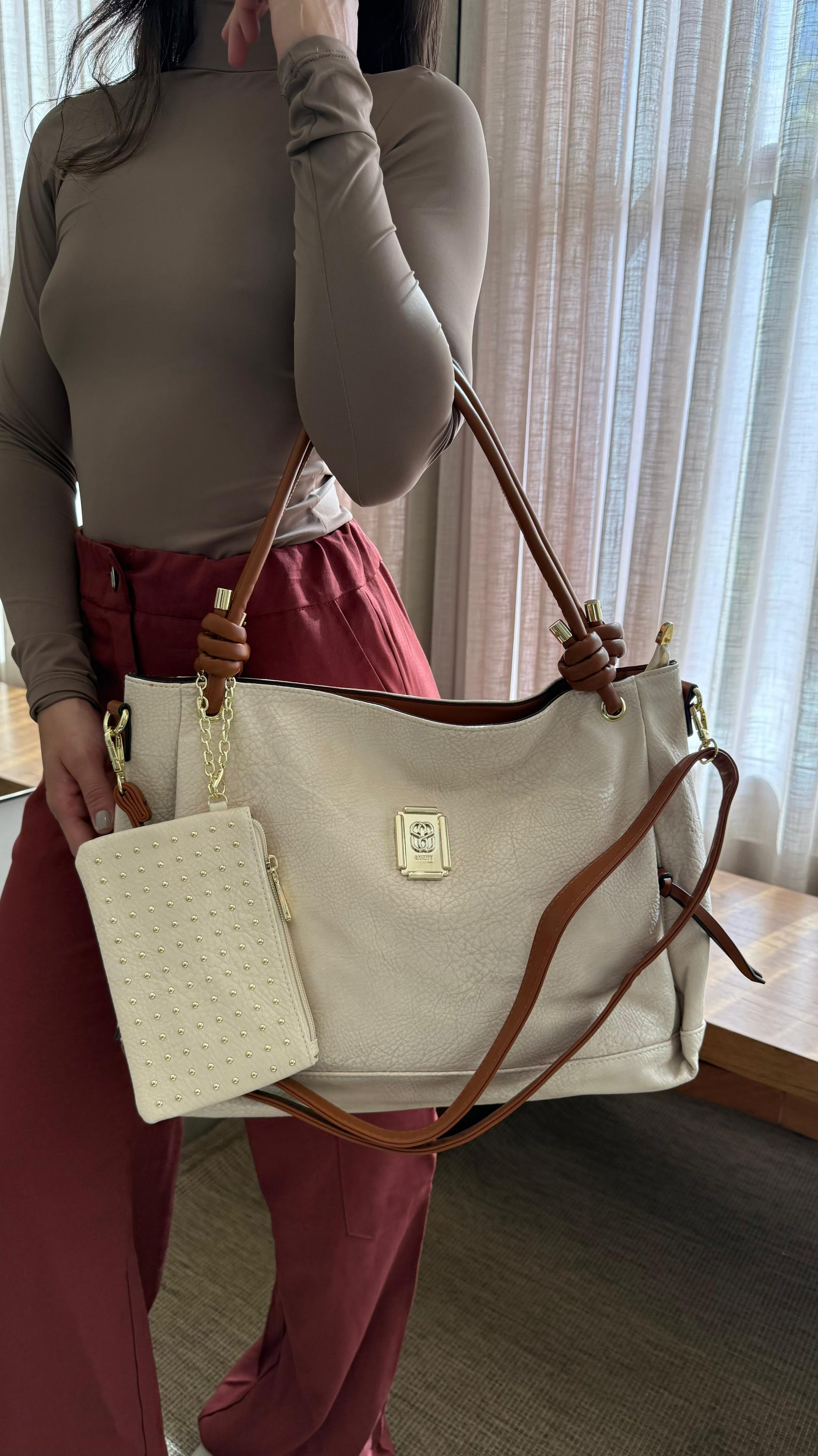 Bolsa Schutz linha importada