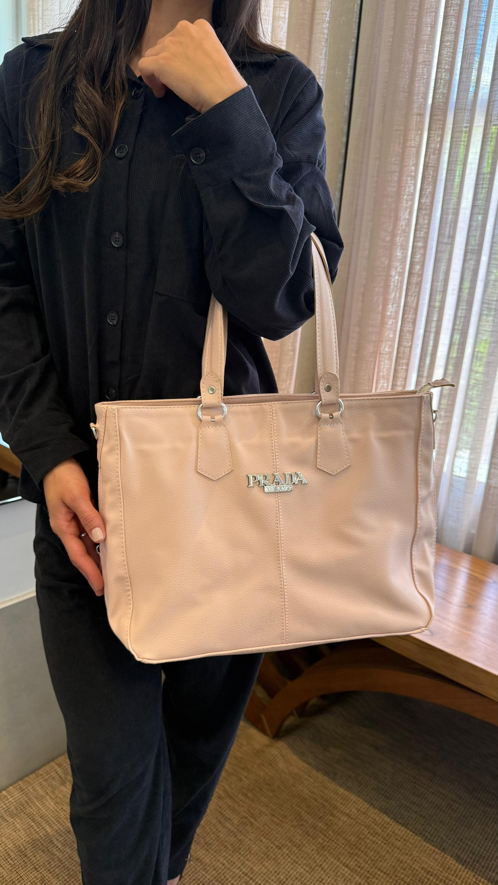 Bolsa Prada linha importada