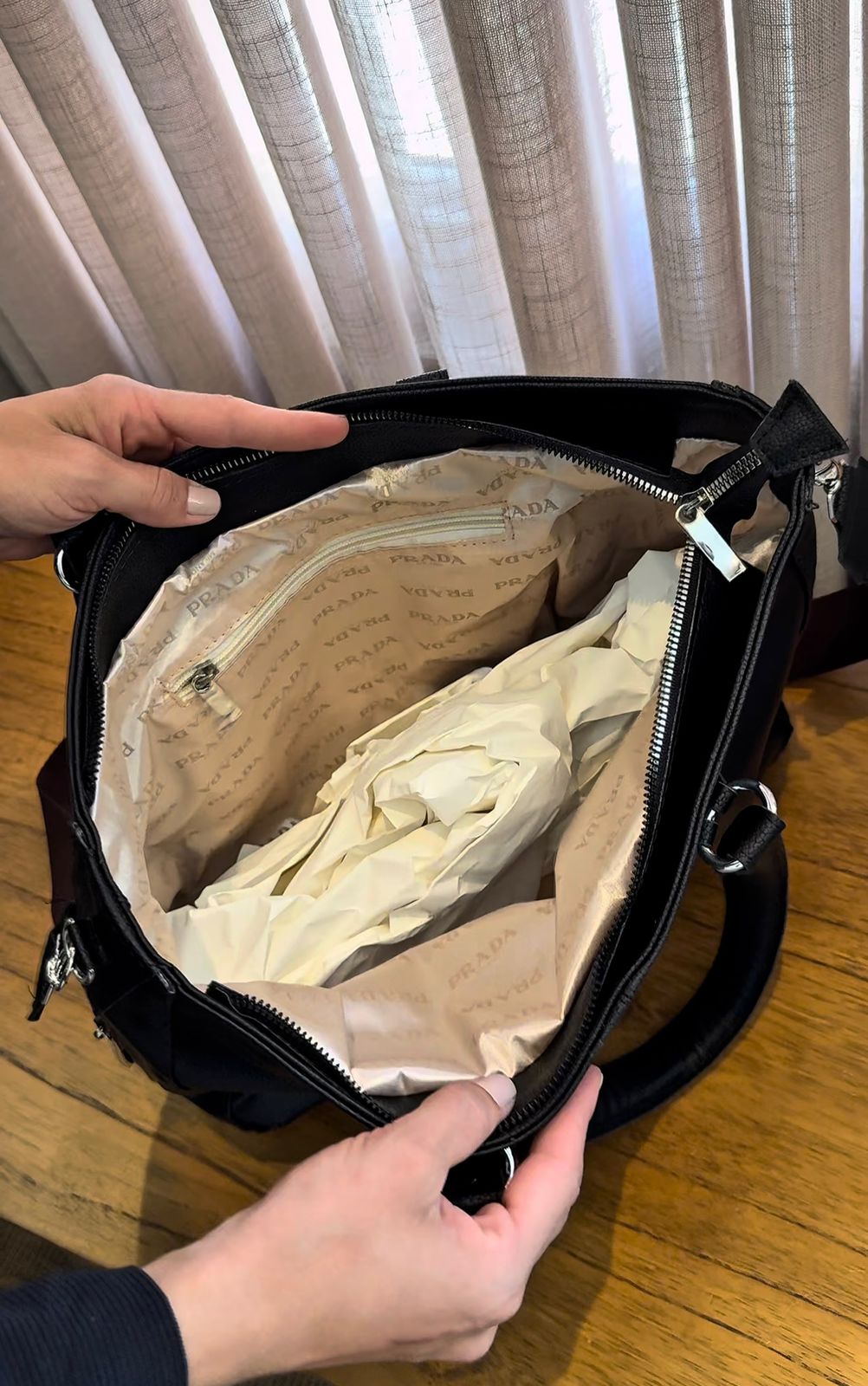 Bolsa Prada linha importada