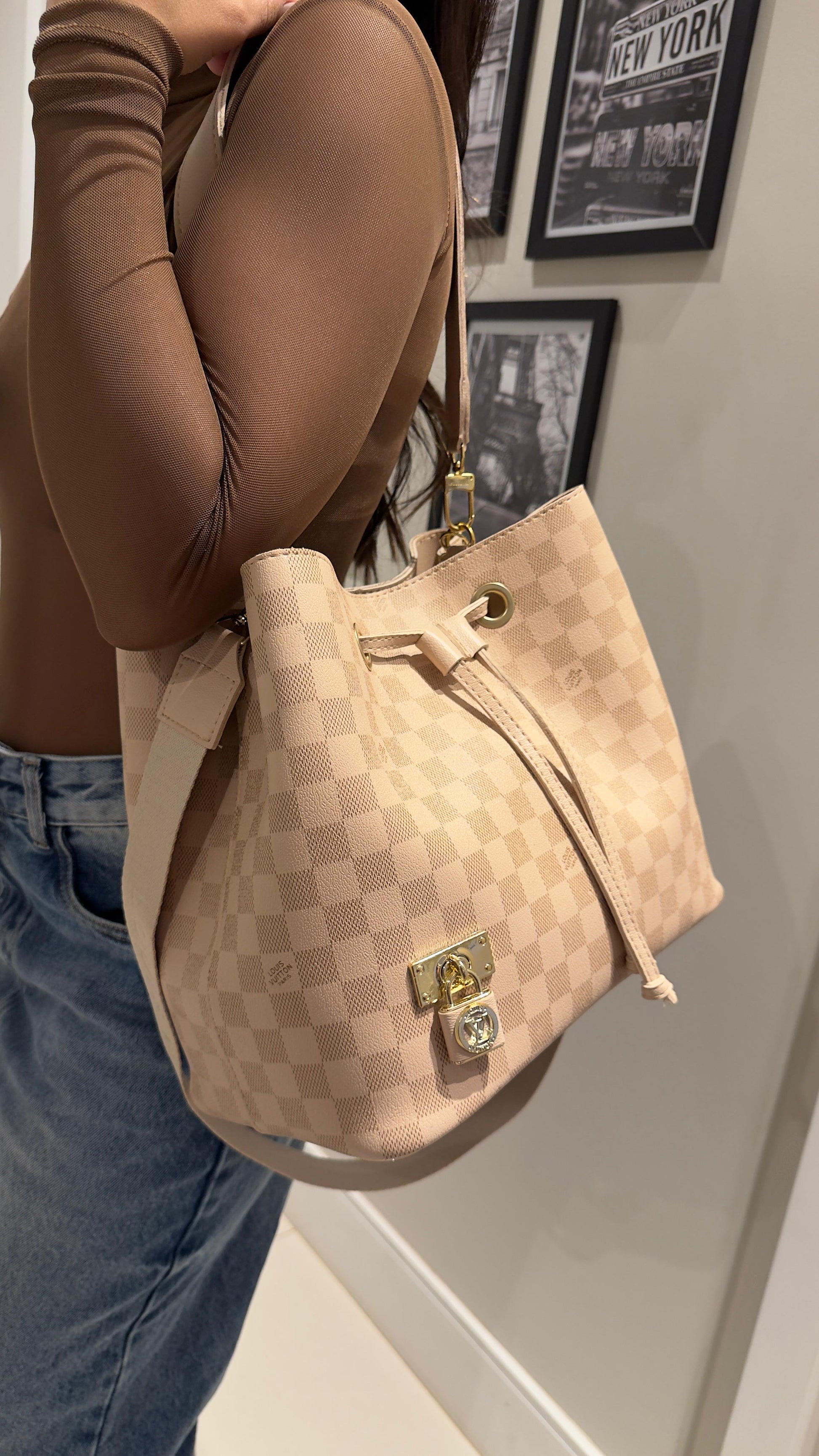 Bolsa saco Louis Vuitton