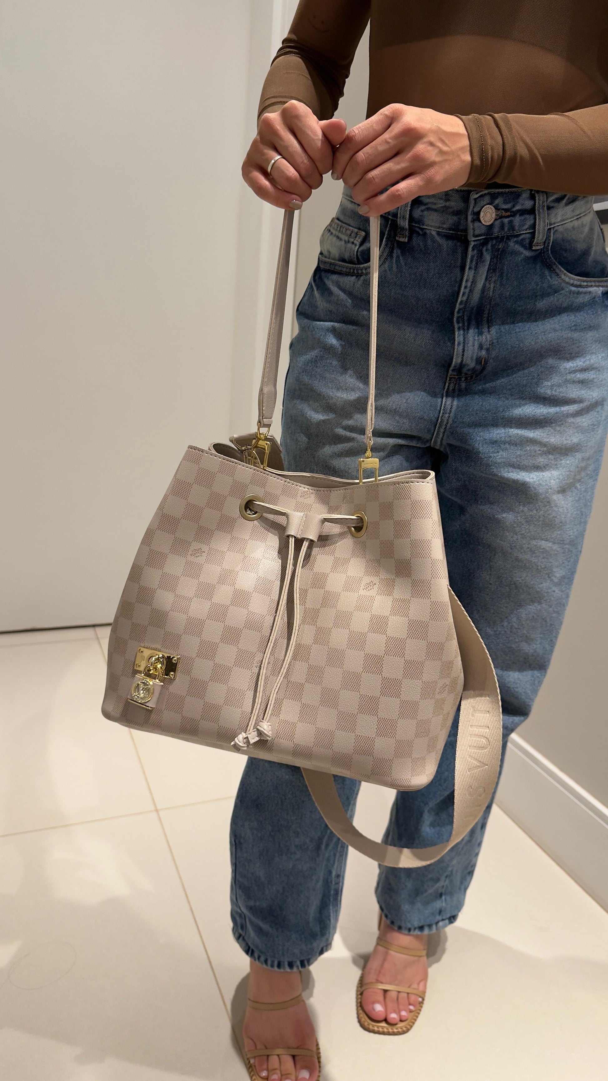 Bolsa saco Louis Vuitton