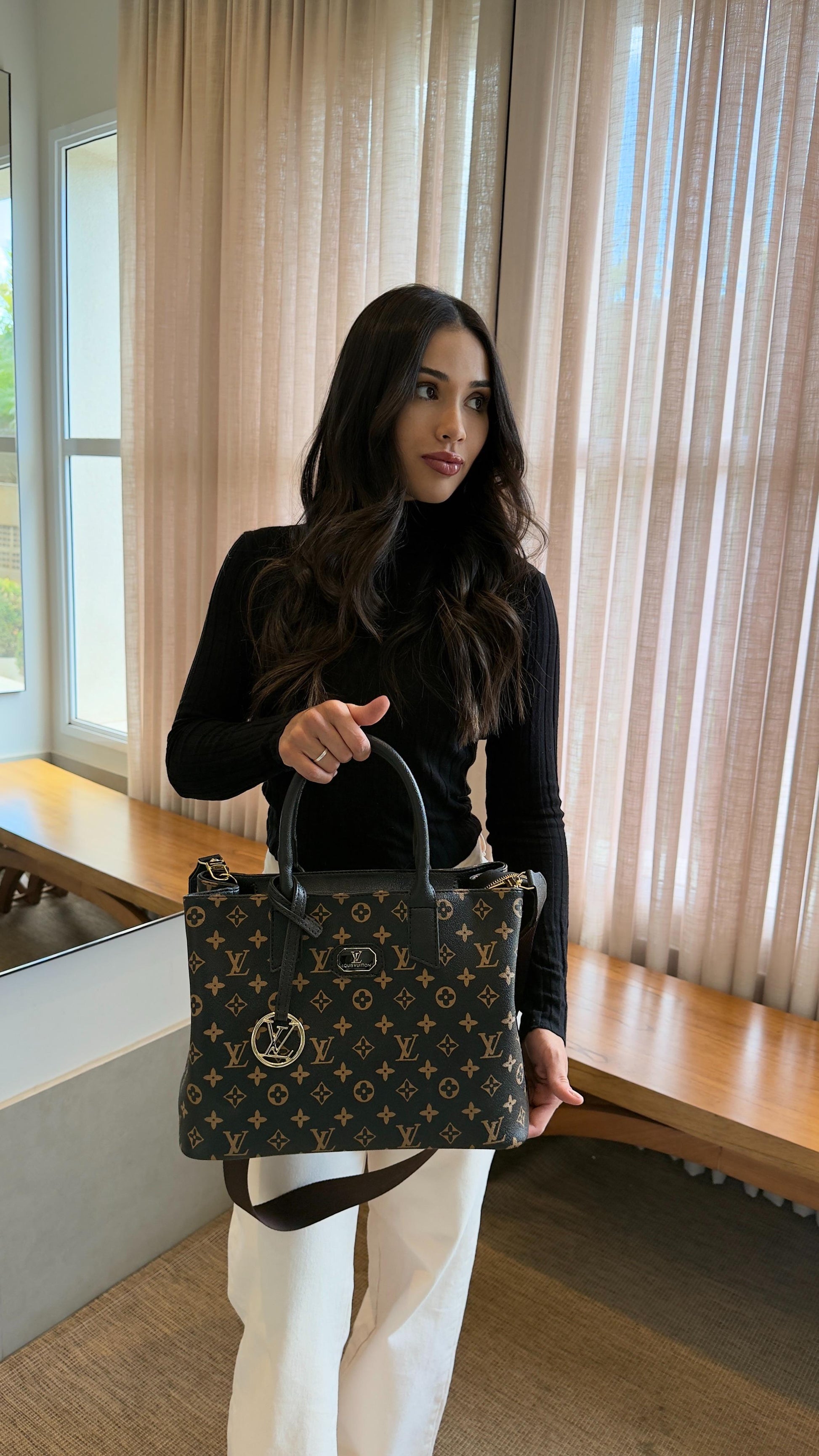 Bolsa  Louis Vuitton