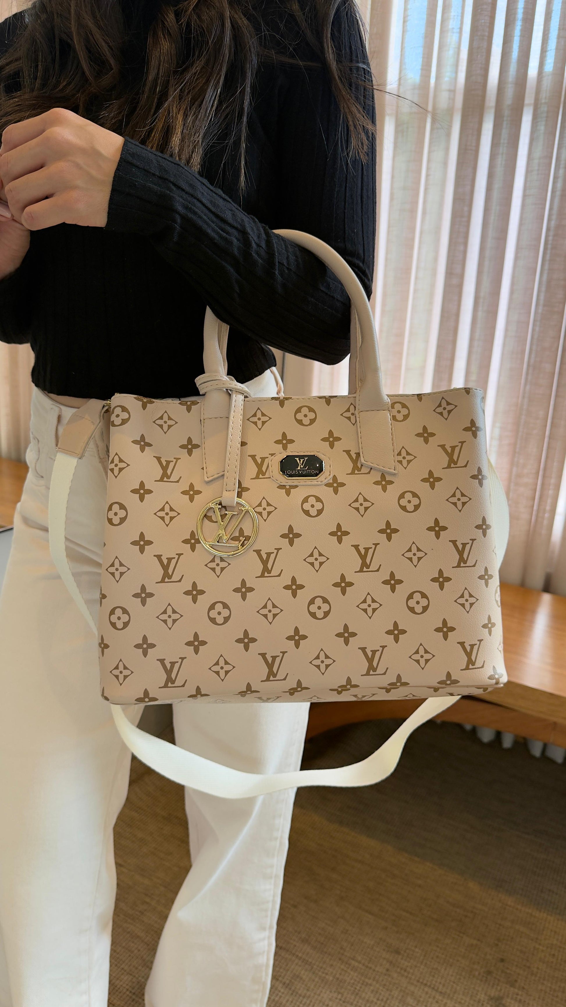 Bolsa  Louis Vuitton