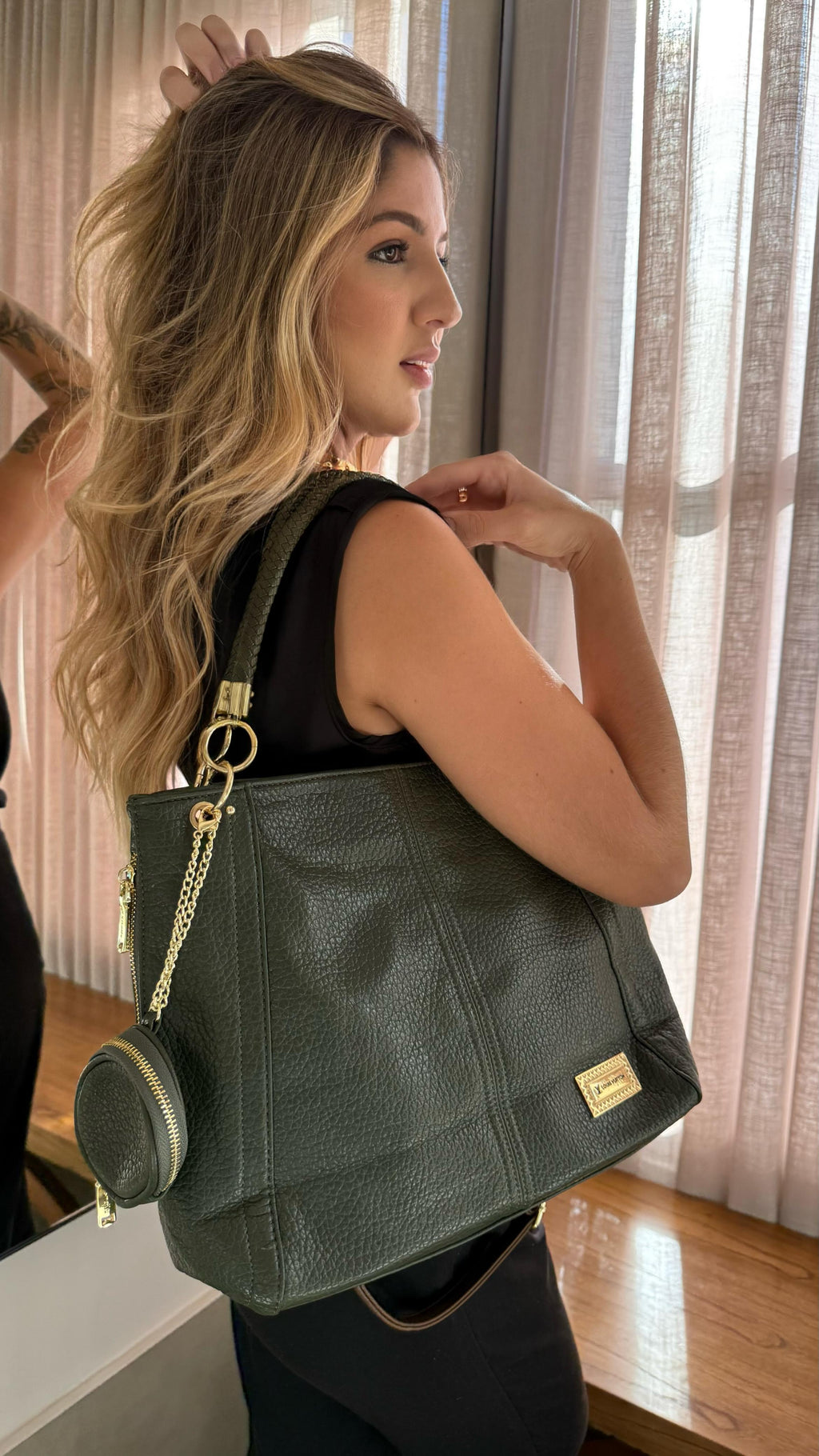 Bolsa Louis Vuitton linha importada